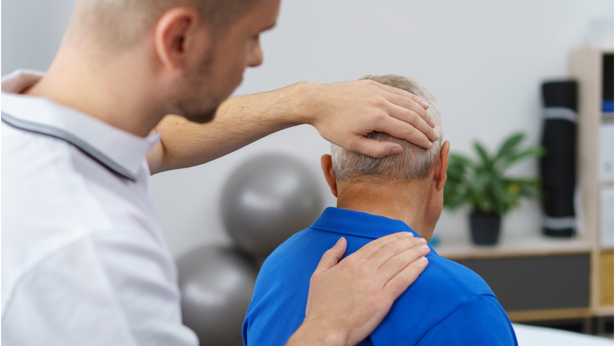 Neck pain assessment with a CORPEO physiotherapist
