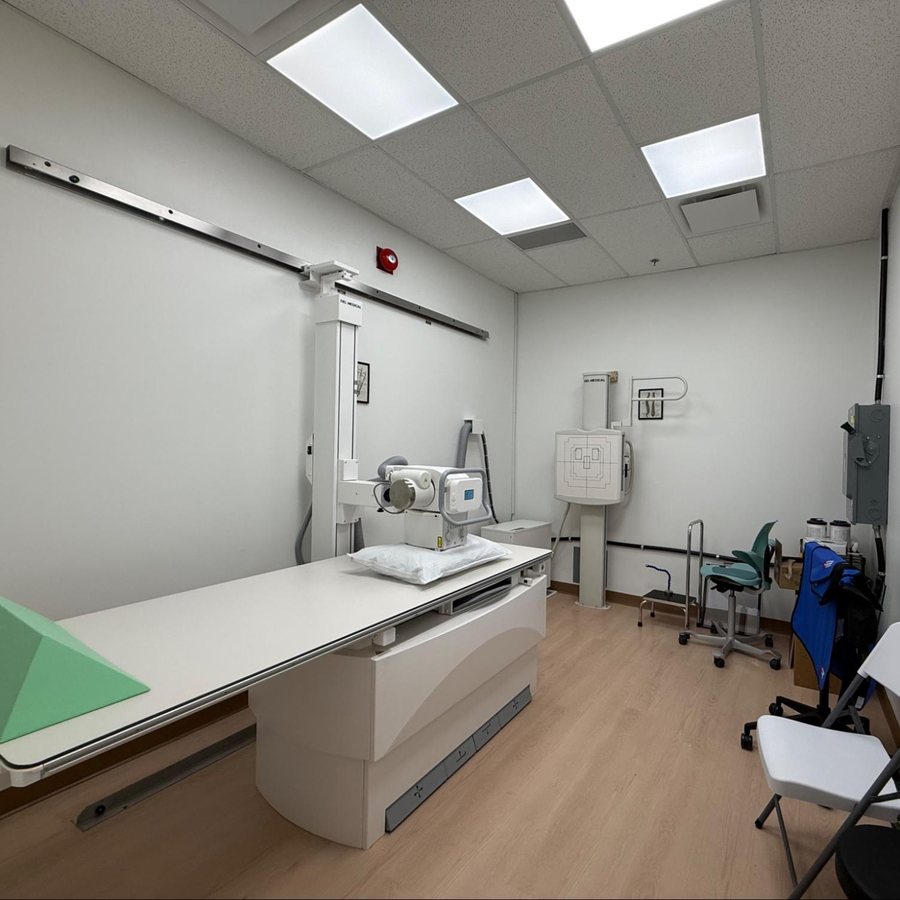 The on-site X-ray room at CORPEO